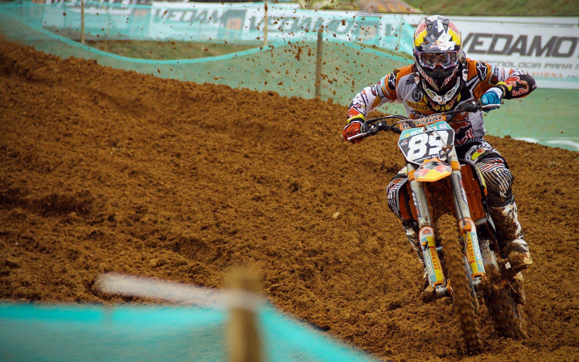 国际泳联开出重磅罚单!世锦赛冠军因违规用药遭禁赛四年